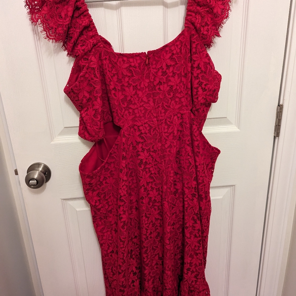 LACE SIDE CUTOUT RUFFLE DRESS - Picture 3 of 6